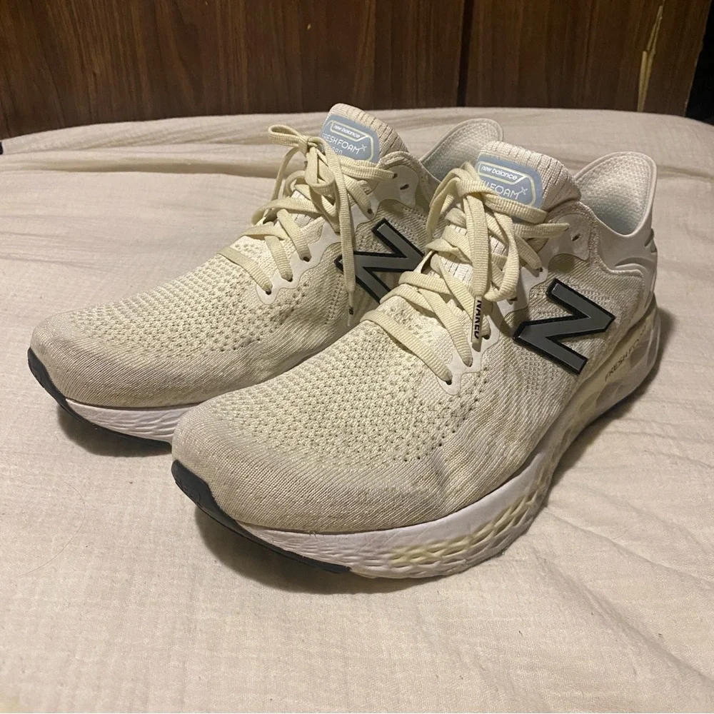 NEW BALANCE NAKED X FRESH FOAM 1080v11 community pack 13 womens running shoes